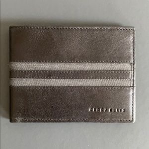Men’s Perry Ellis Wallet